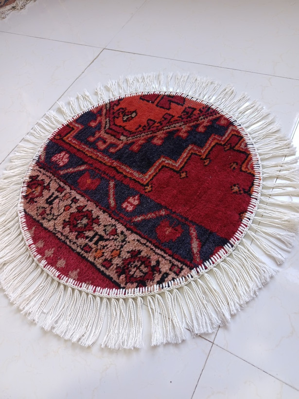 فرش رومیزی گرد کد 0011